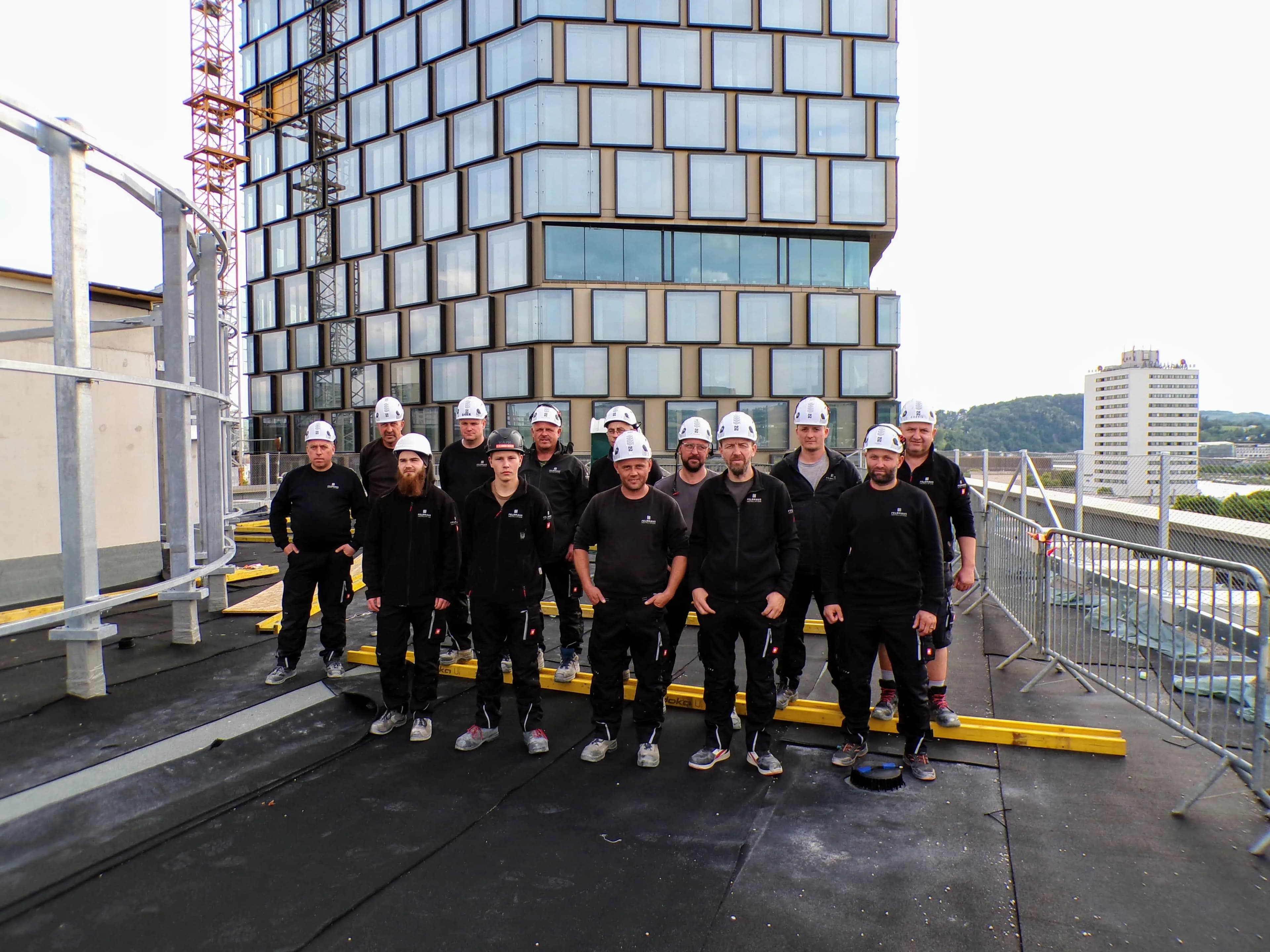 Team von Feldhaus Installation