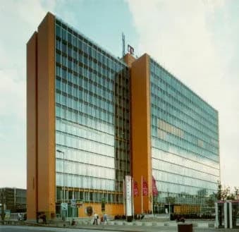 Callcenter DeTe Immobilien Hannover Fassade Feldhaus – Beitragsbild