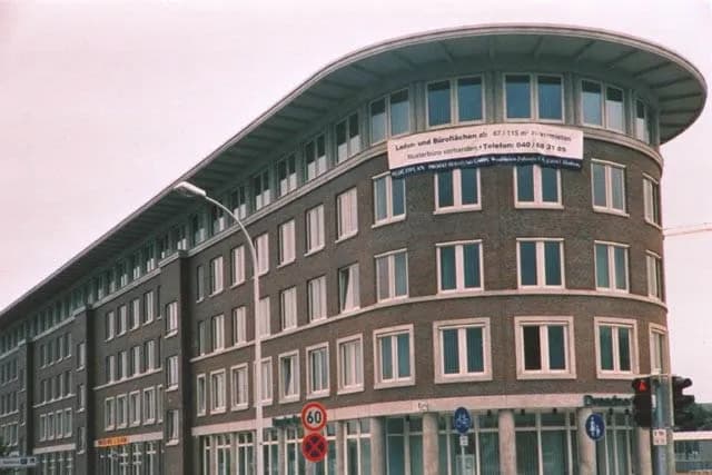 Friedländer Tor Neubrandenburg Fassade Feldhaus – Beitragsbild